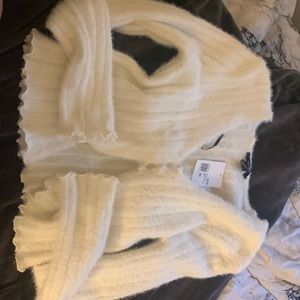 off white cardigan/sweater
